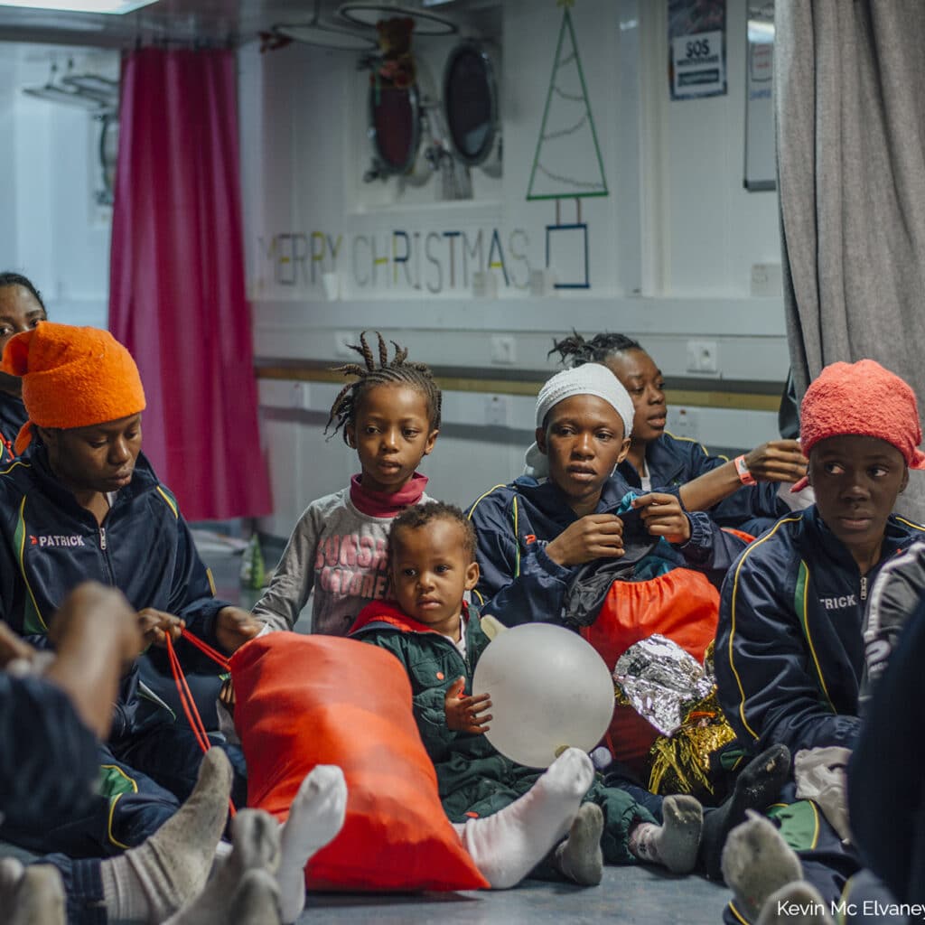 [TEMOIGNAGE] Yasmine, 16 ans, rescapée SOS Méditerranée