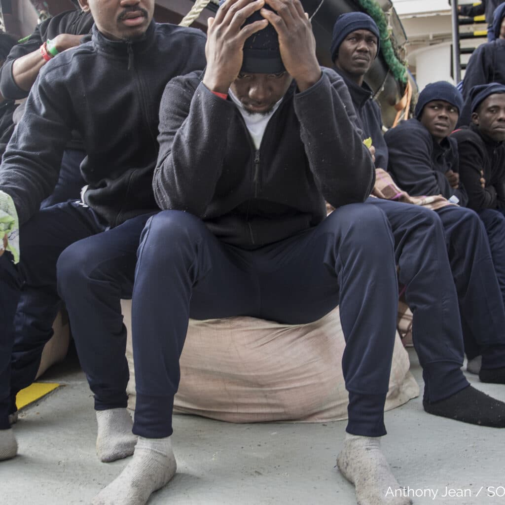 [TÉMOIGNAGE]  «Ils m'ont emmené dans une maison vide et m'ont battu pendant deux jours.» - Abbas, rescapé secouru par l'Aquarius SOS Méditerranée