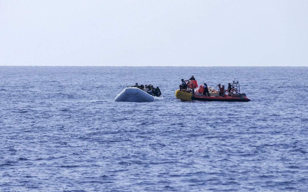 [COMMUNIQUÉ] L’Ocean Viking sauve 176 personnes. Où vont-elles débarquer ?  SOS Méditerranée