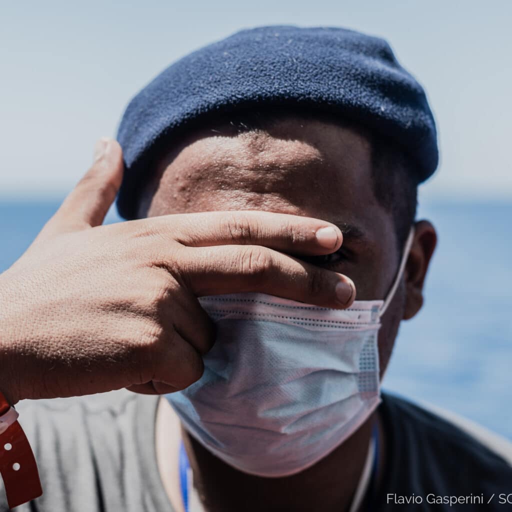 [TÉMOIGNAGE] « Toutes ces années à devoir fuir d'un endroit à l'autre sont une mort lente. » - Zidane, rescapé secouru par l’Ocean Viking SOS Méditerranée