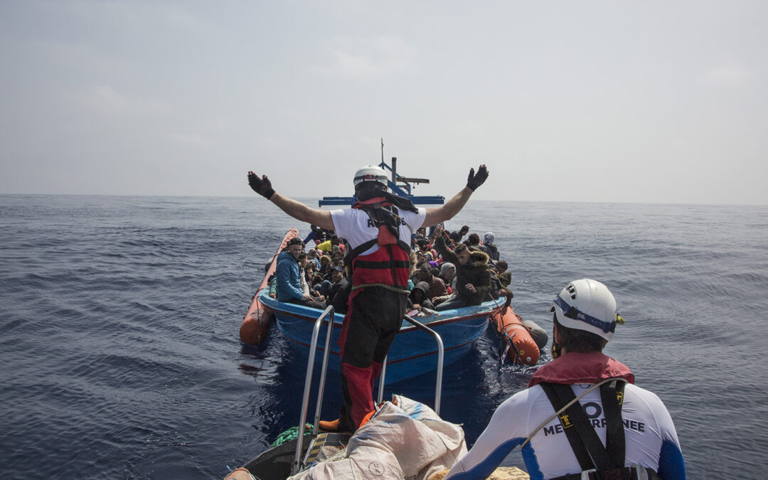 Médiateur culturel, trait d'union entre rescapés et sauveteurs SOS Méditerranée
