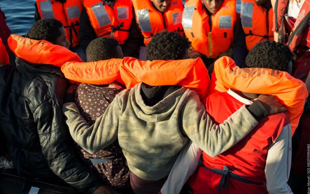 Semaine dramatique en Méditerranée : plus de 800 naufragés sauvés par l'Aquarius SOS Méditerranée