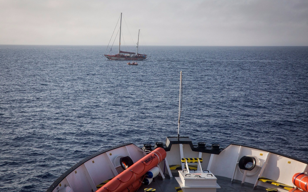 [COMMUNIQUE] 105 naufragés à bord de l’Aquarius en route vers un port sûr en Italie après 3 jours de tergiversations bureaucratiques en pleine mer SOS Méditerranée