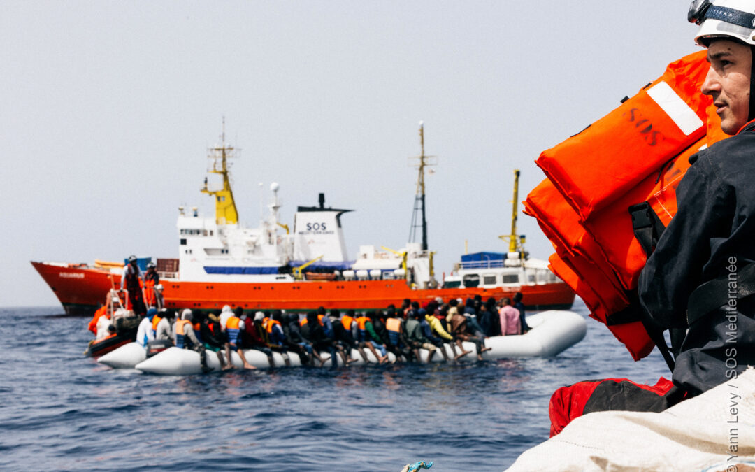 Nous n'avions pas le droit de sauver des vies SOS Méditerranée