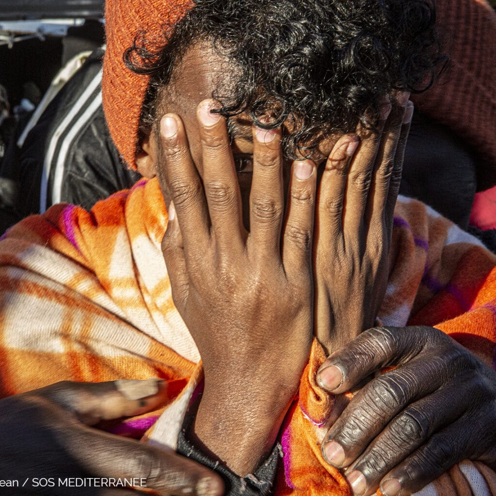 [TÉMOIGNAGE] "Parfois, les terroristes arrivaient dans notre village et nous ne pouvions pas sortir" Yussif, 17 ans SOS Méditerranée