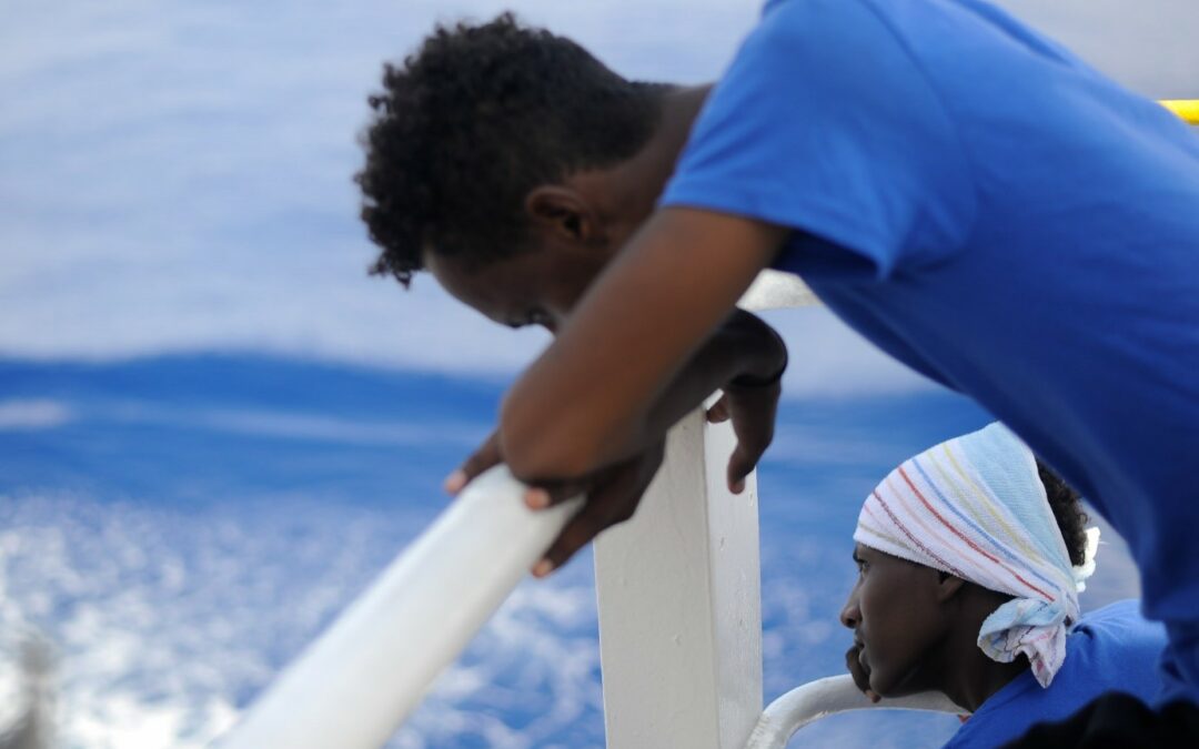 Ados à bord - "Chaque fois que je me regarde dans un miroir, je vois les marques de la Libye sur mon corps" SOS Méditerranée