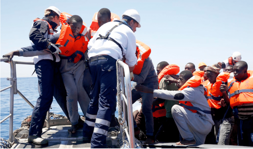 Premier rapport d'activité de SOS MEDITERRANEE FRANCE SOS Méditerranée