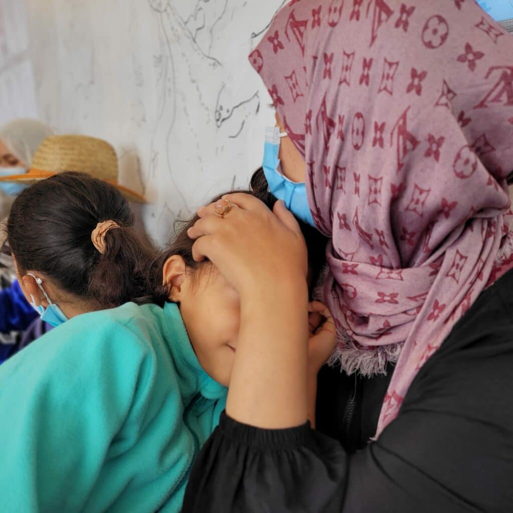 [TÉMOIGNAGE] « Je ne peux imaginer que mes enfants deviennent des passeurs. » Mariam, rescapée libyenne SOS Méditerranée